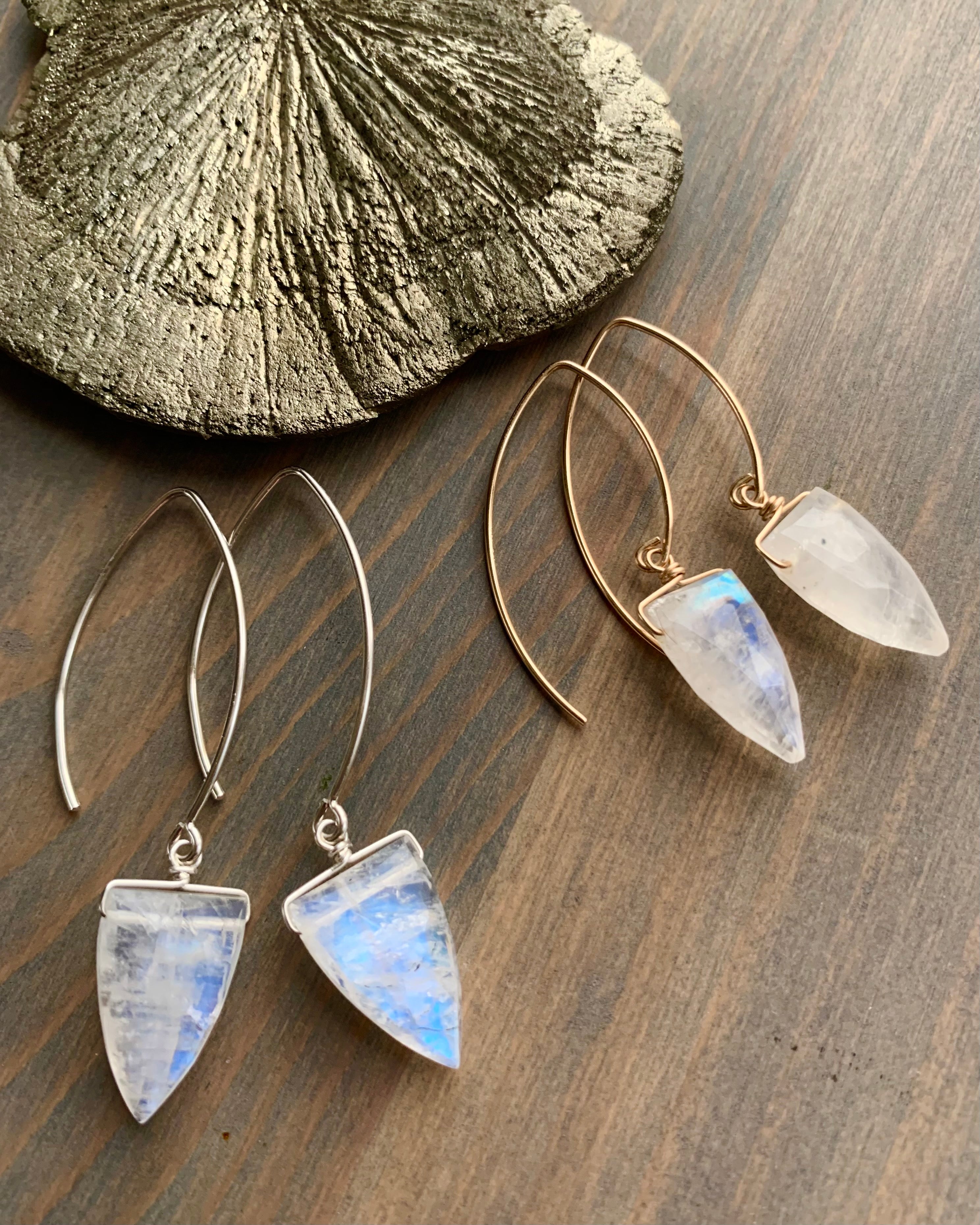 • STRAY - SPEARS • rainbow moonstone simple silver or gold earrings