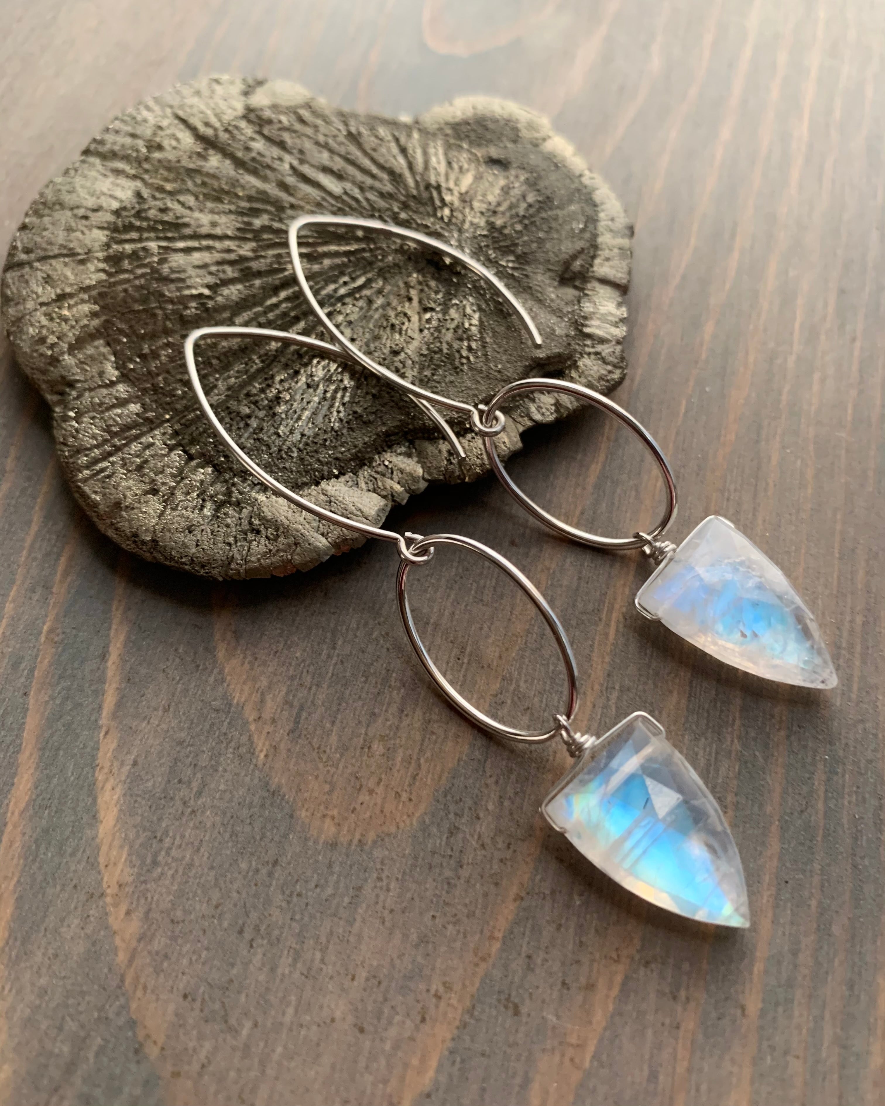• IO - SPEARS • rainbow moonstone silver dangle earrings