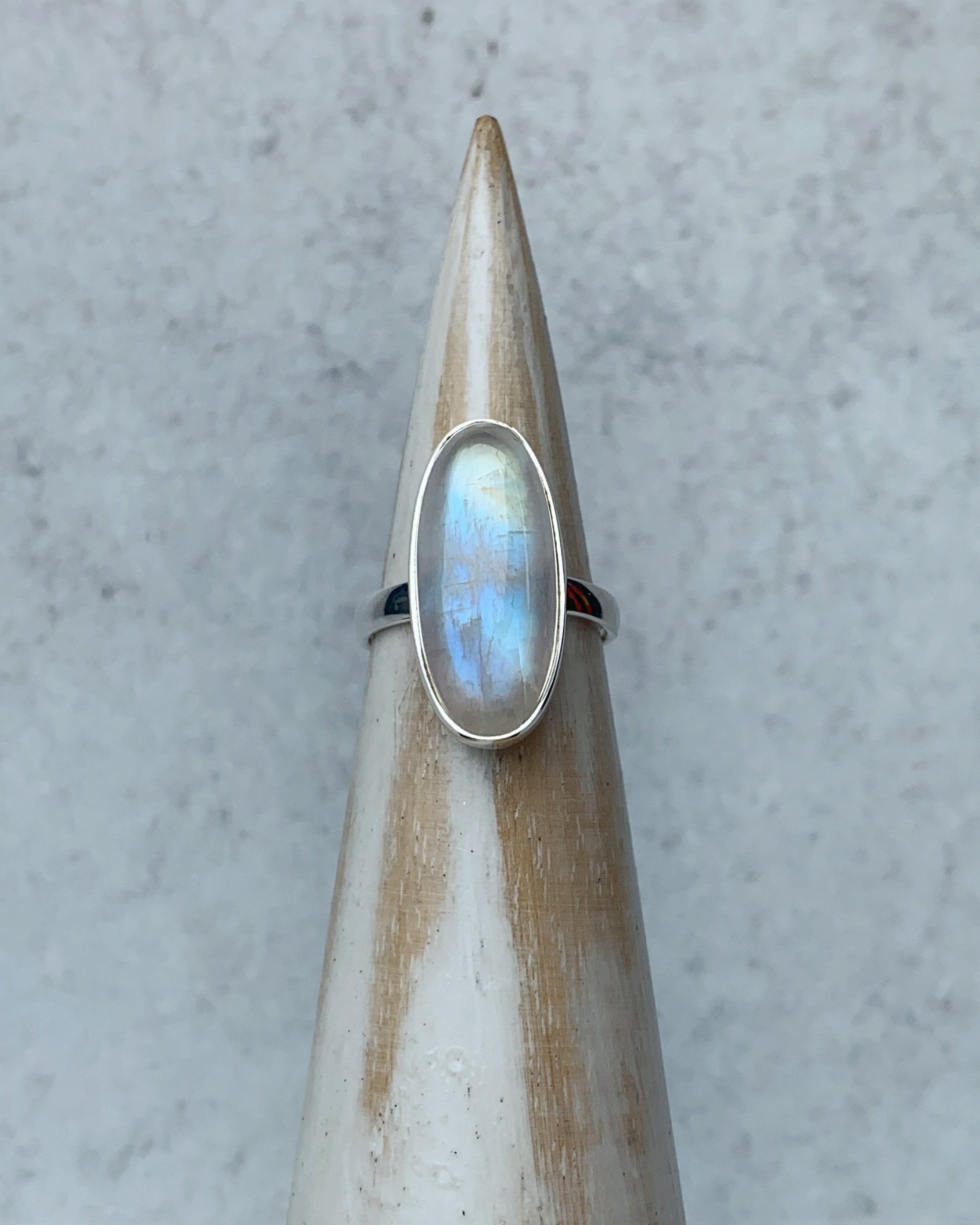 • CLARITY • rainbow moonstone sterling silver ring