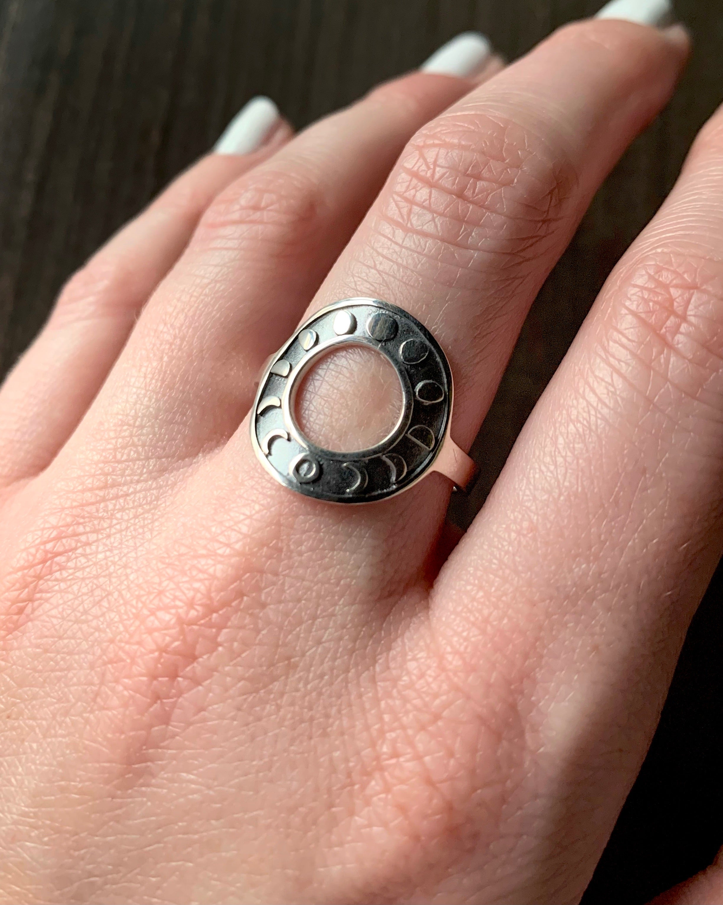 • MOONPHASE CIRCLE • silver ring